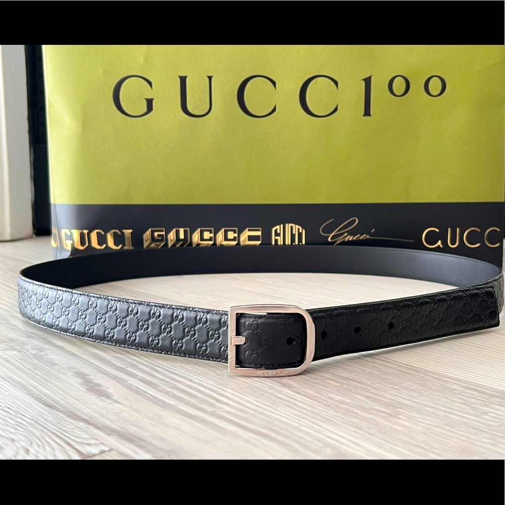 Authentic Mens Black Leather Gucci Belt with square buckle